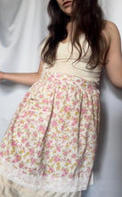 Load image into Gallery viewer, The Pleasantville Apron