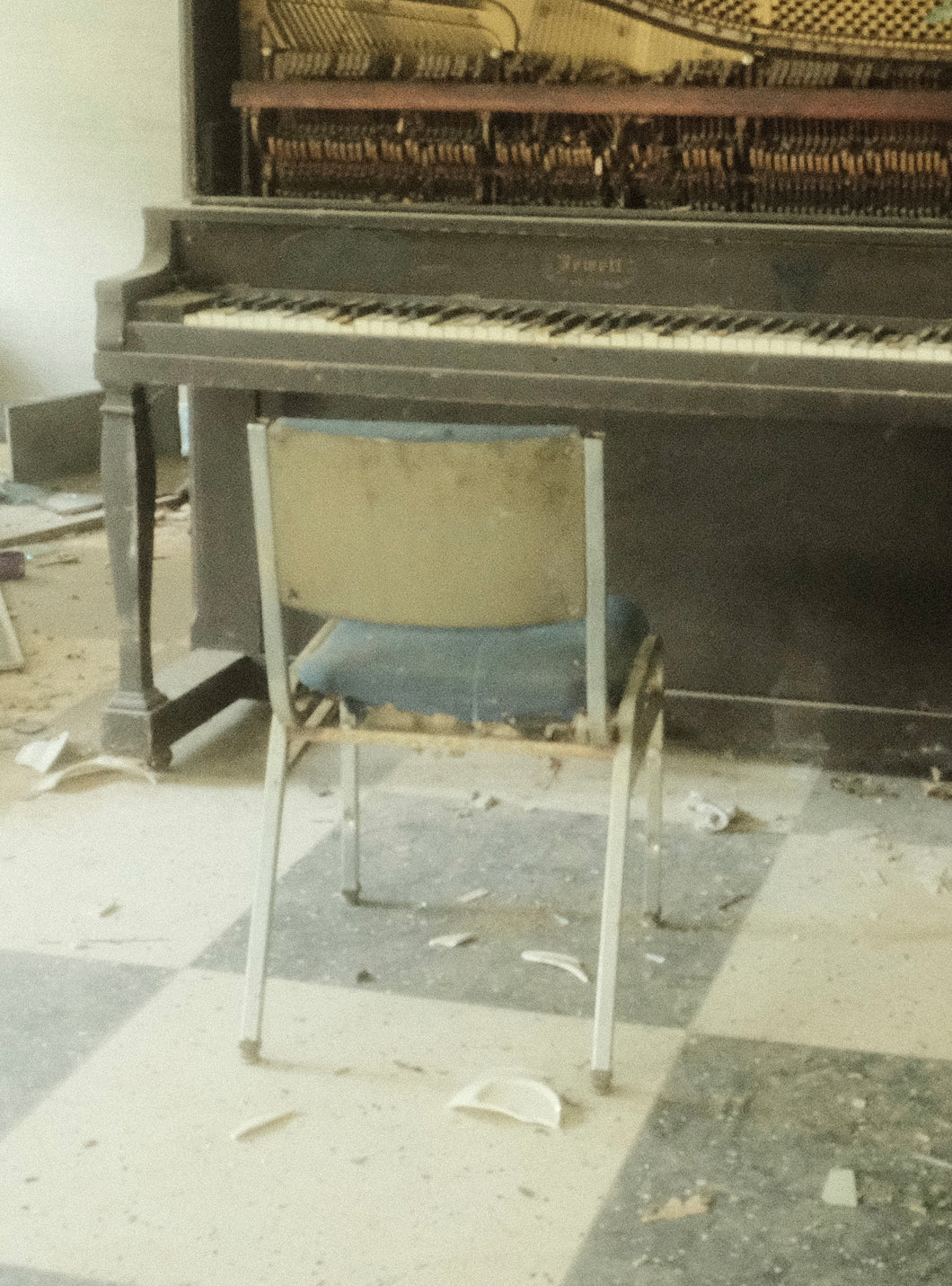 Invisible Pianist.